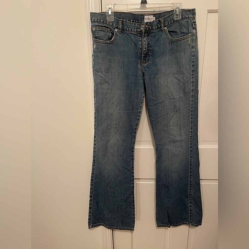 Vintage 90’s Calvin Klein Fit and Flare Jeans SZ 30